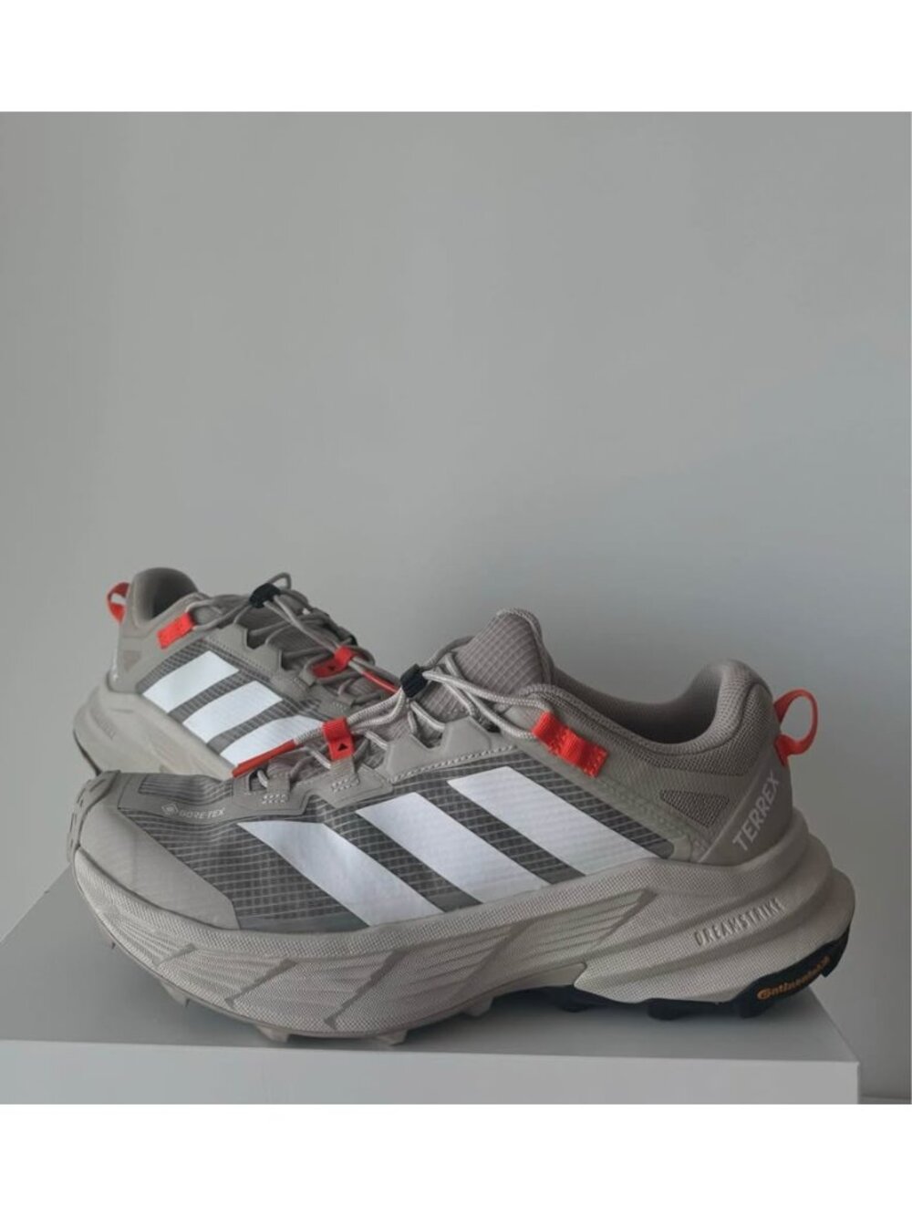 adidas TERREX Freehiker SL GORE-TEX Hiking Shoes Men’s US 11.5 Beige